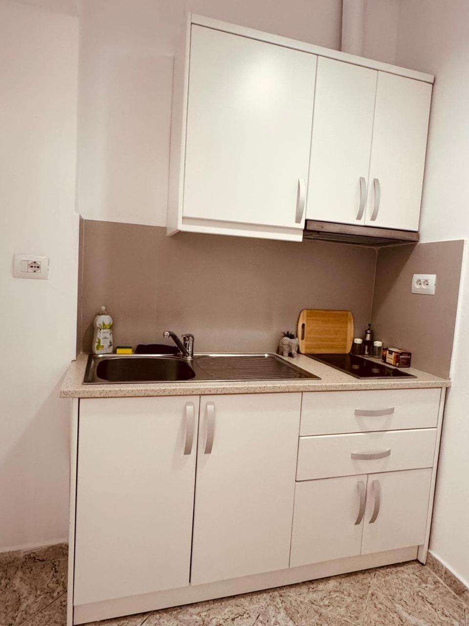 Orfeu Apartments Ксамил Екстериор снимка