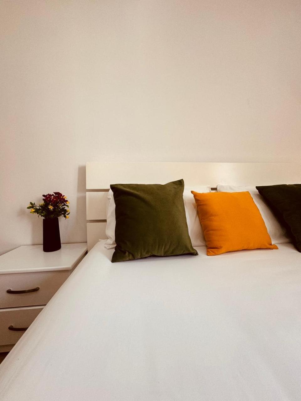 Orfeu Apartments Ксамил Екстериор снимка