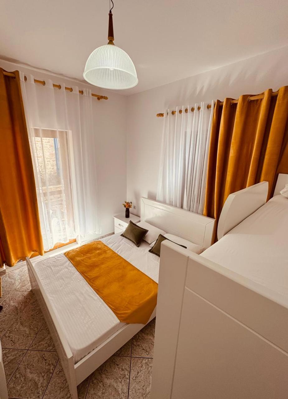 Orfeu Apartments Ксамил Екстериор снимка