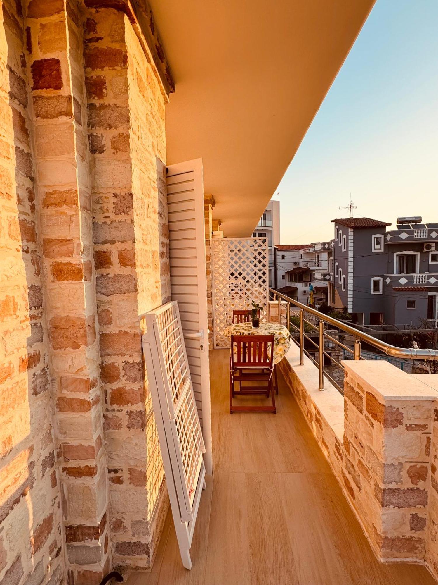 Orfeu Apartments Ксамил Екстериор снимка
