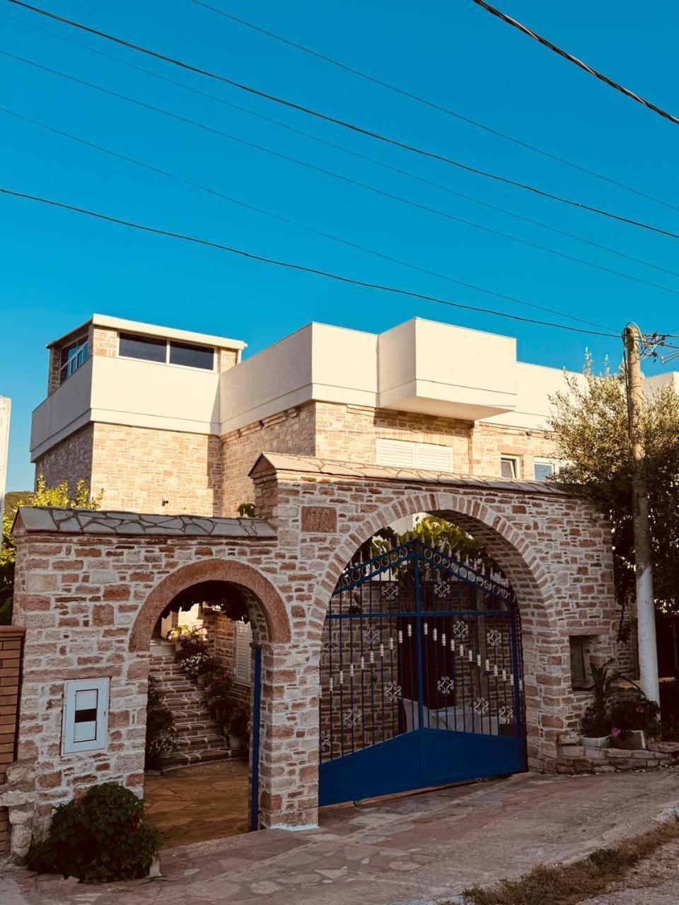 Orfeu Apartments Ксамил Екстериор снимка